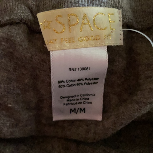 L space by Monica wise kitty skirt sweatshirt set - Picture 12 of 16